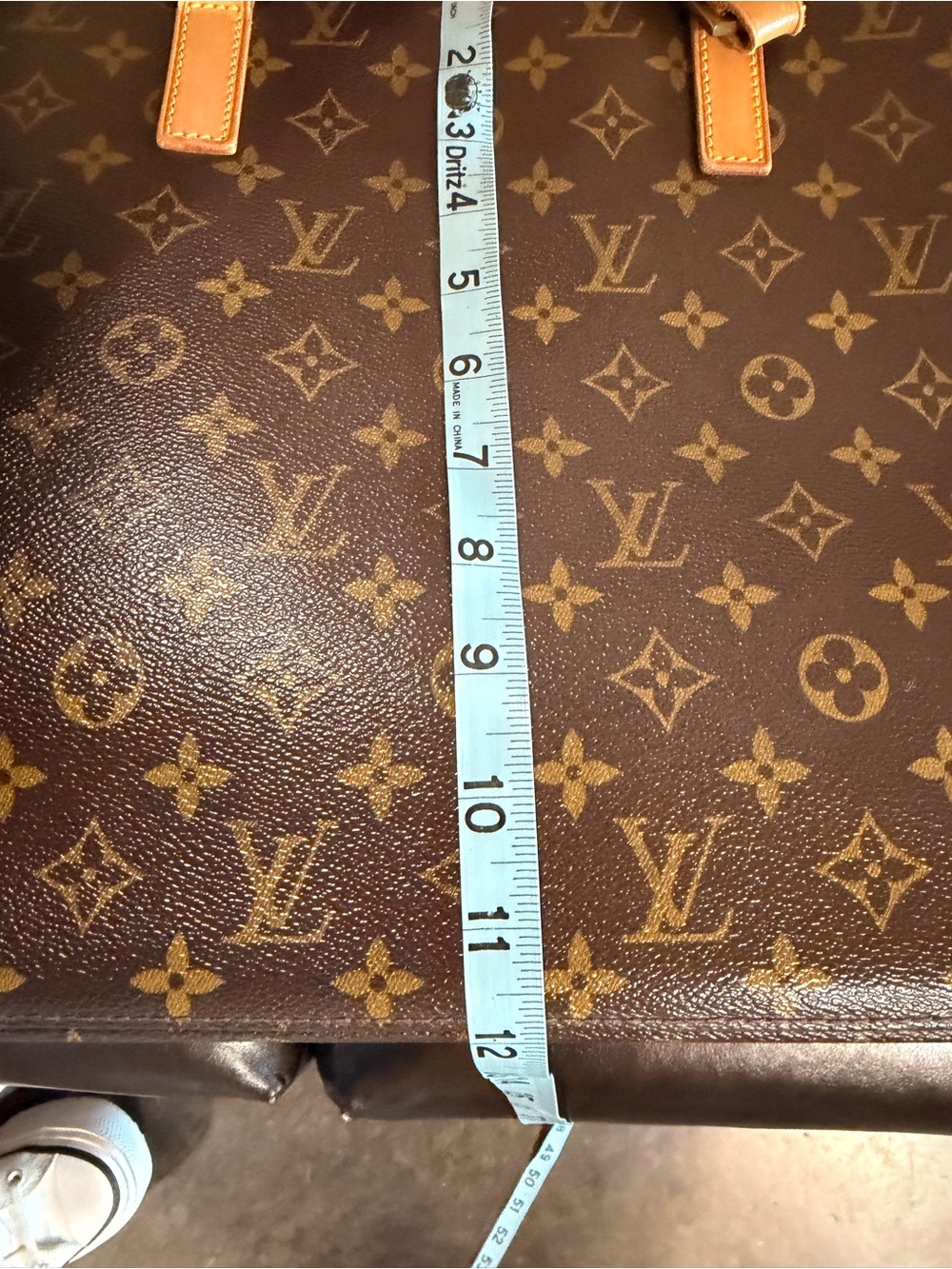 Louis Vuitton Monogram Canvas Tote in Brown with Tan Straps - Picture 9 of 11
